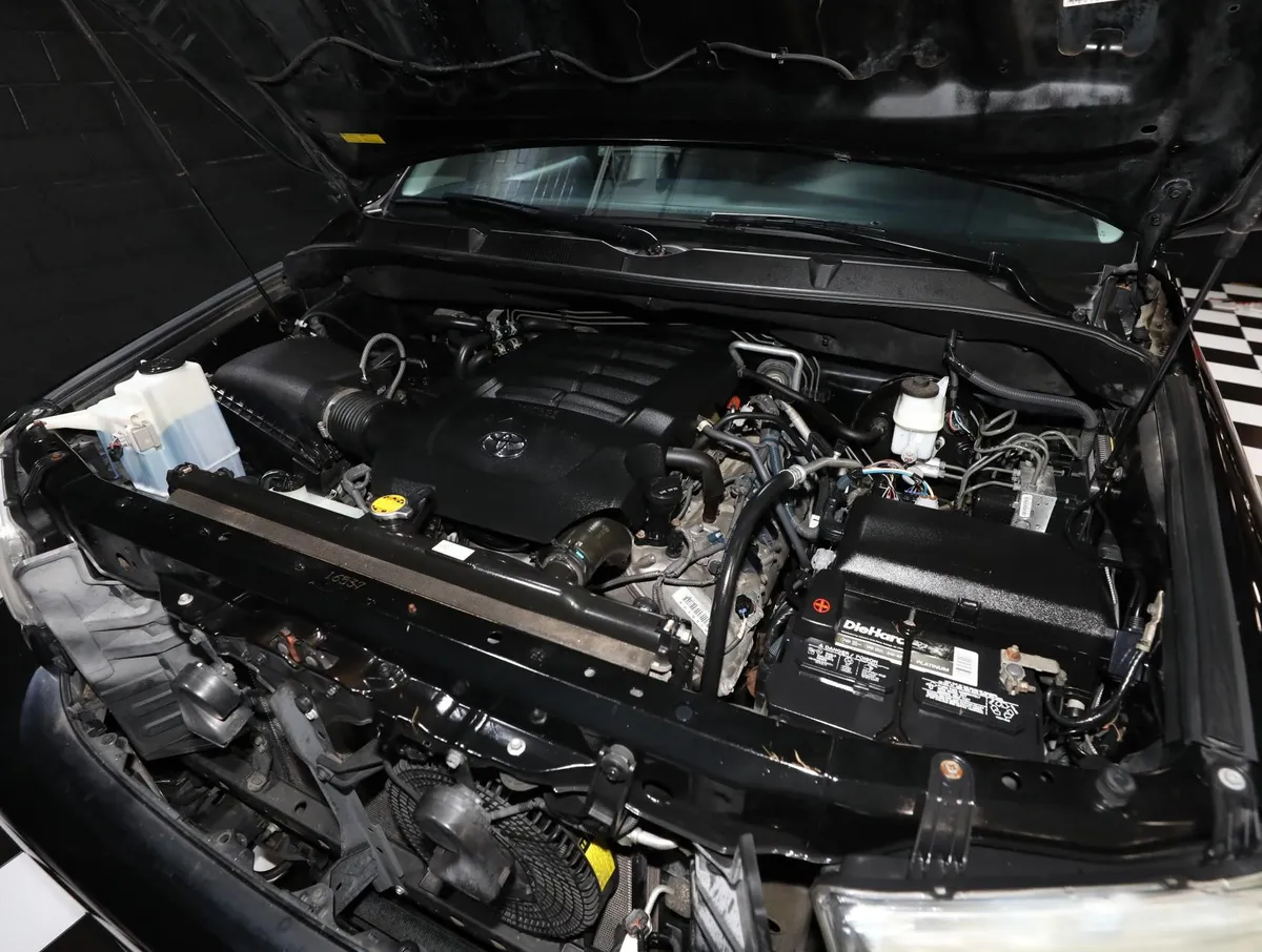 2016 Toyota Sequoia