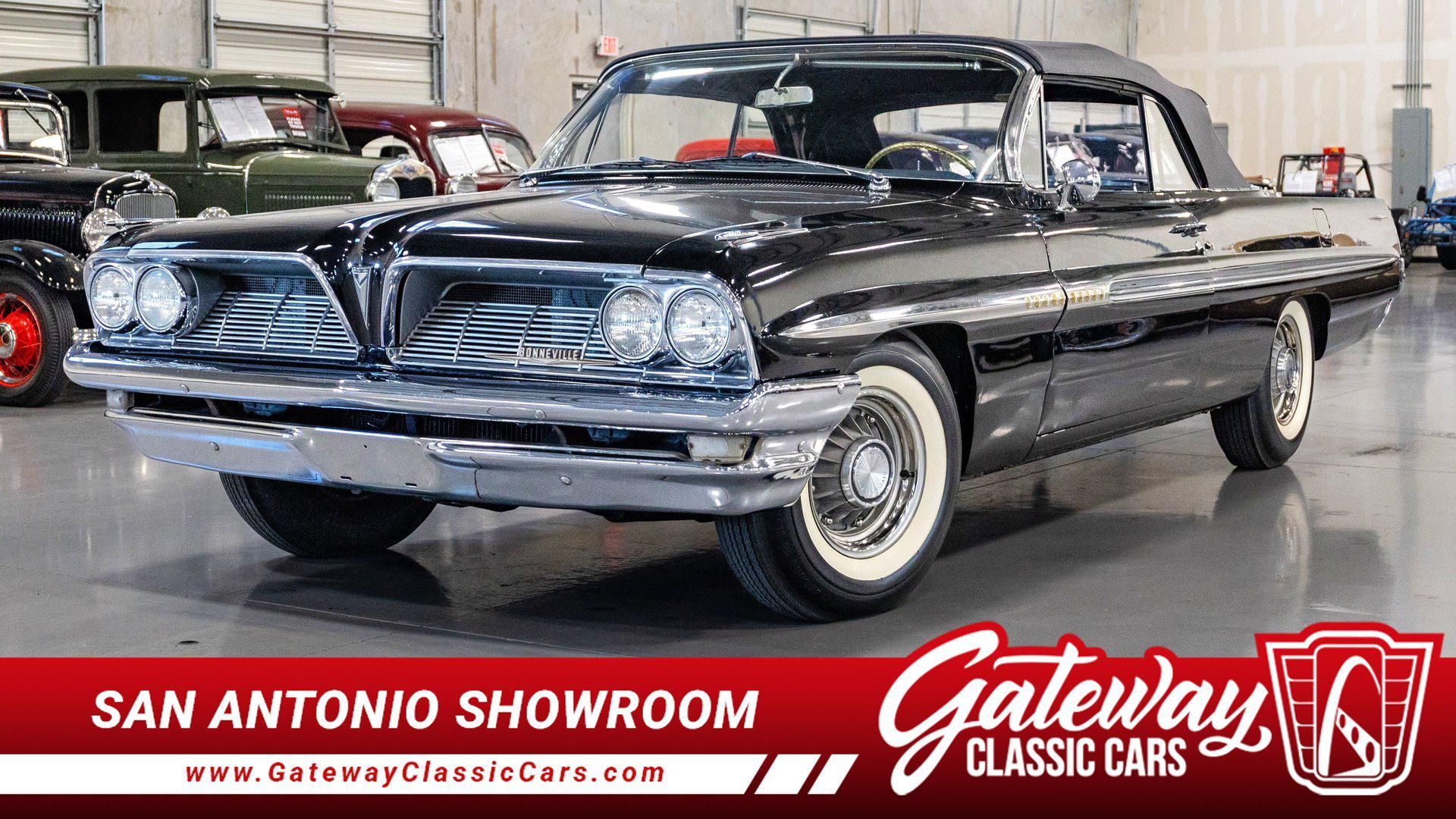 1961 Pontiac Bonneville