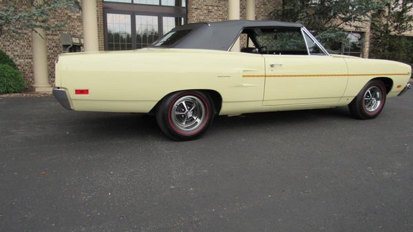 1970 Plymouth Road Runner