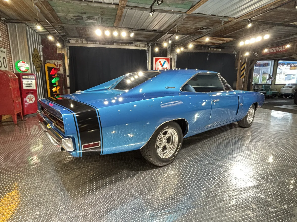 1970 Dodge Hemi Charger R T Coupe THETFORD, Quebec | Hemmings