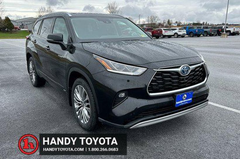 2021 Toyota Highlander Sport Utility St. Albans, Vermont | Hemmings