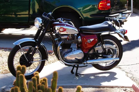 BSAまとめ売り。 Bonhams Cars : 1952 BSA 646cc A10 Frame no. ZA7S 27691 Engine no