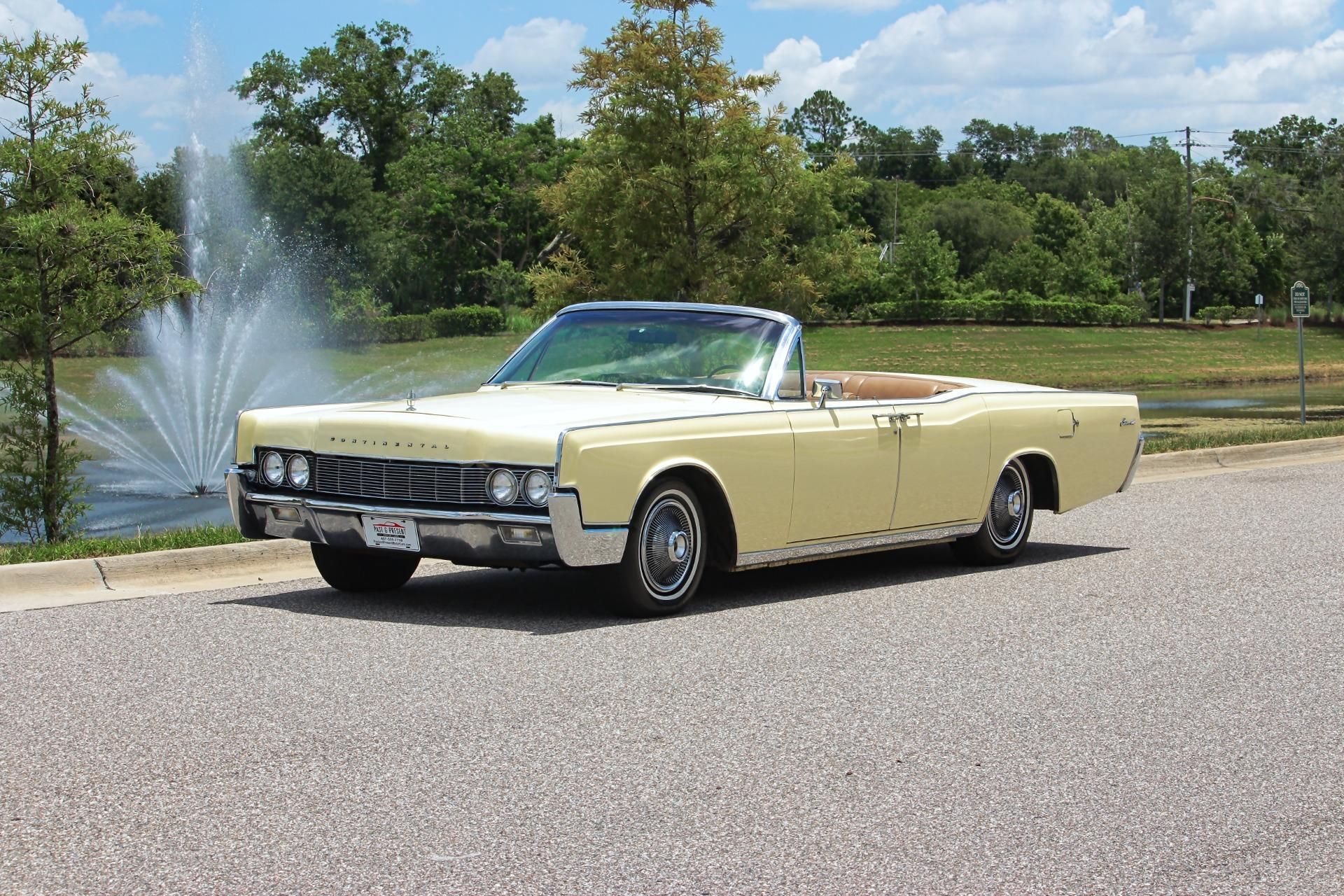 1967 Lincoln Continental