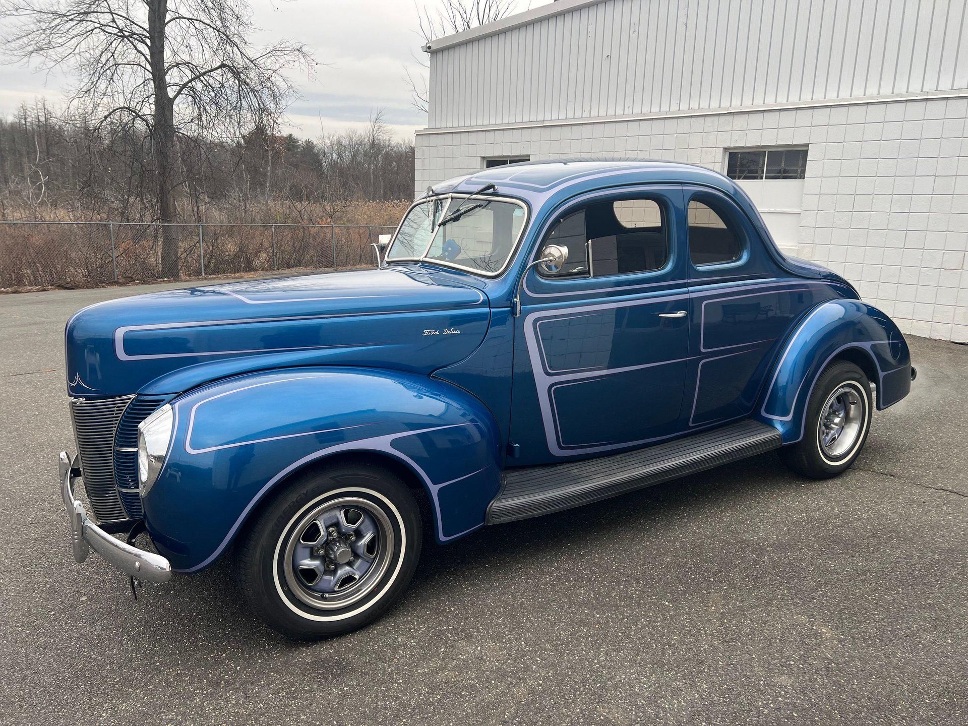 1940 Ford Deluxe