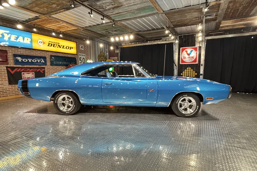 1970 Dodge Hemi Charger R T Coupe THETFORD, Quebec | Hemmings