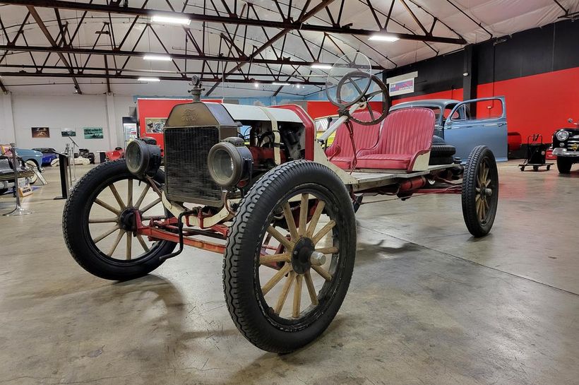 1914 ford model t car