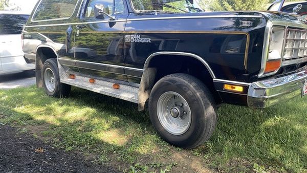 1985 Dodge Ram Charger