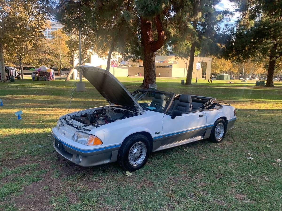 1988 Ford Mustang