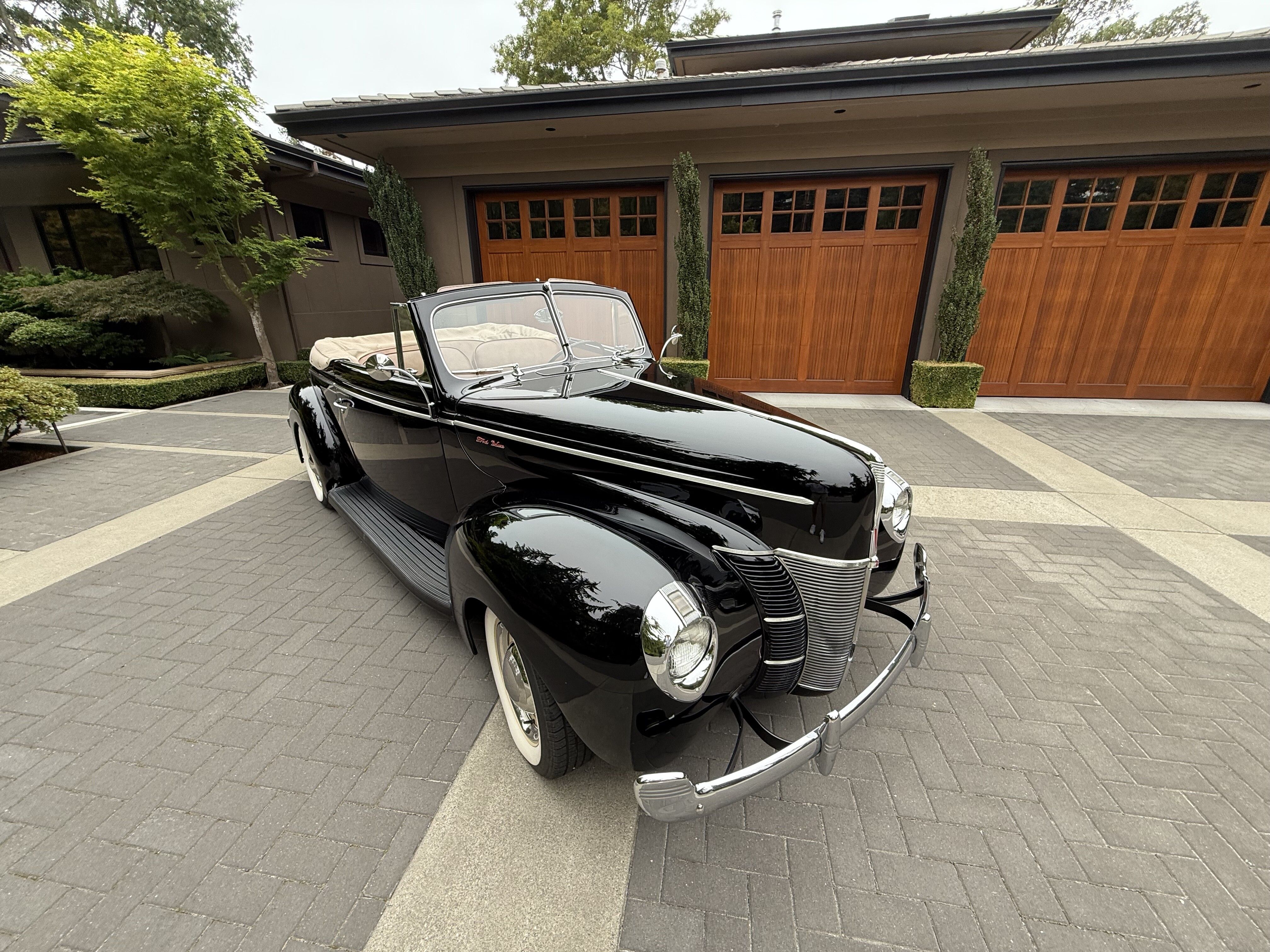 1940 Ford Deluxe