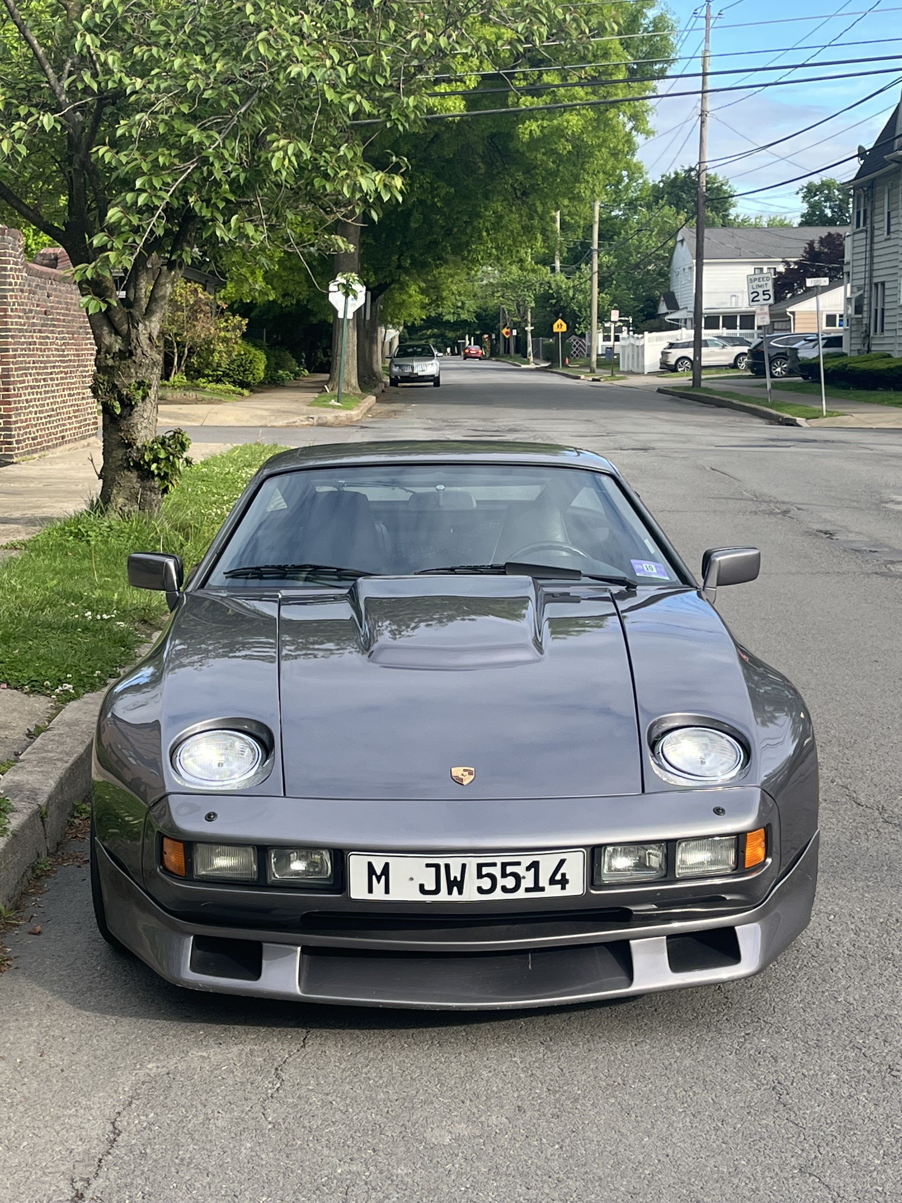 1985 Porsche 928