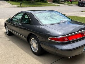 1998 Lincoln MK 8