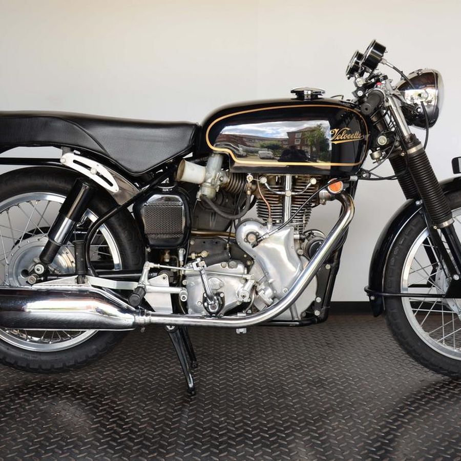 velocette thruxton