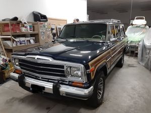 1990 Jeep Grand Wagoneer