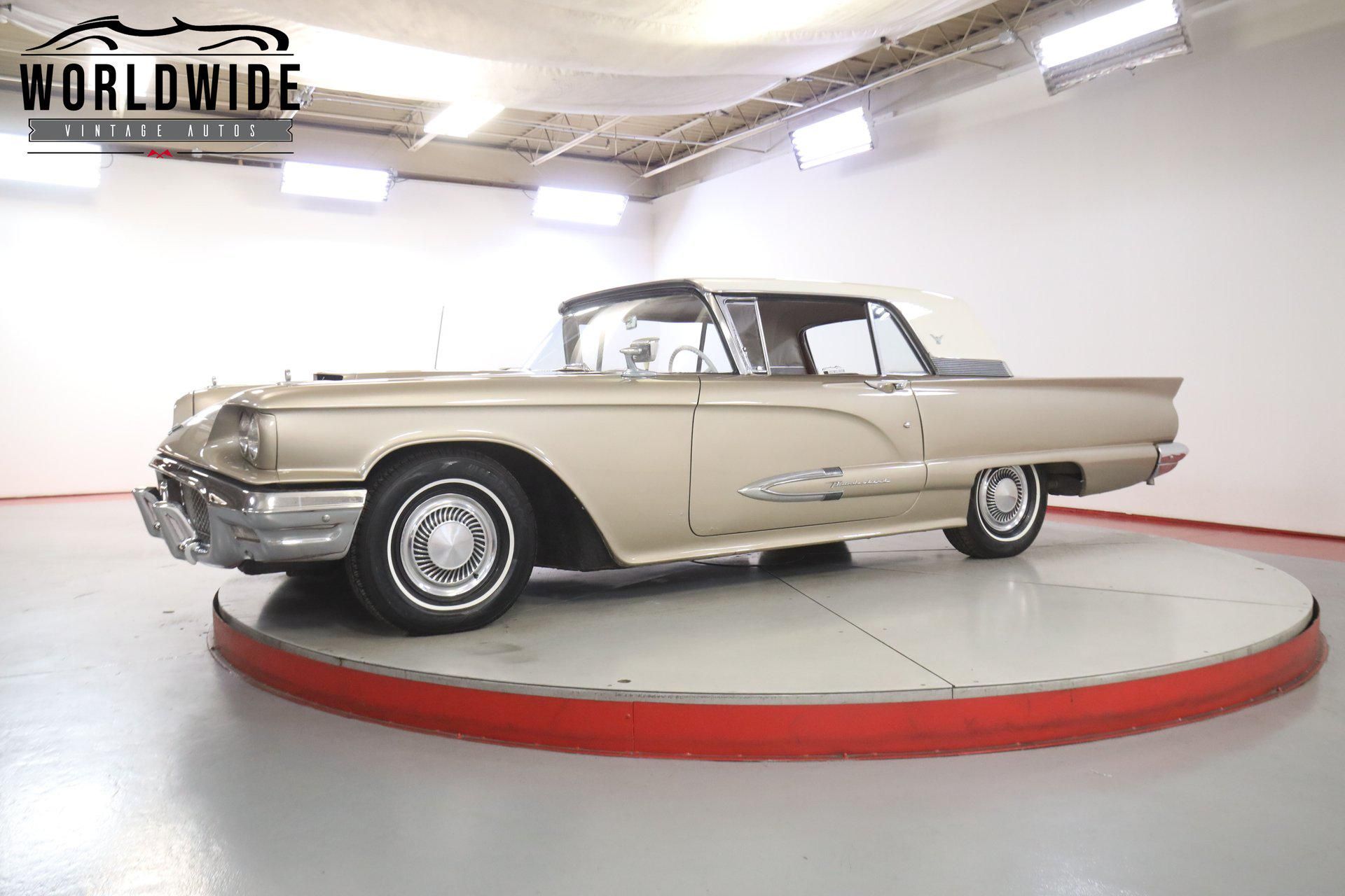 1959 Ford Thunderbird