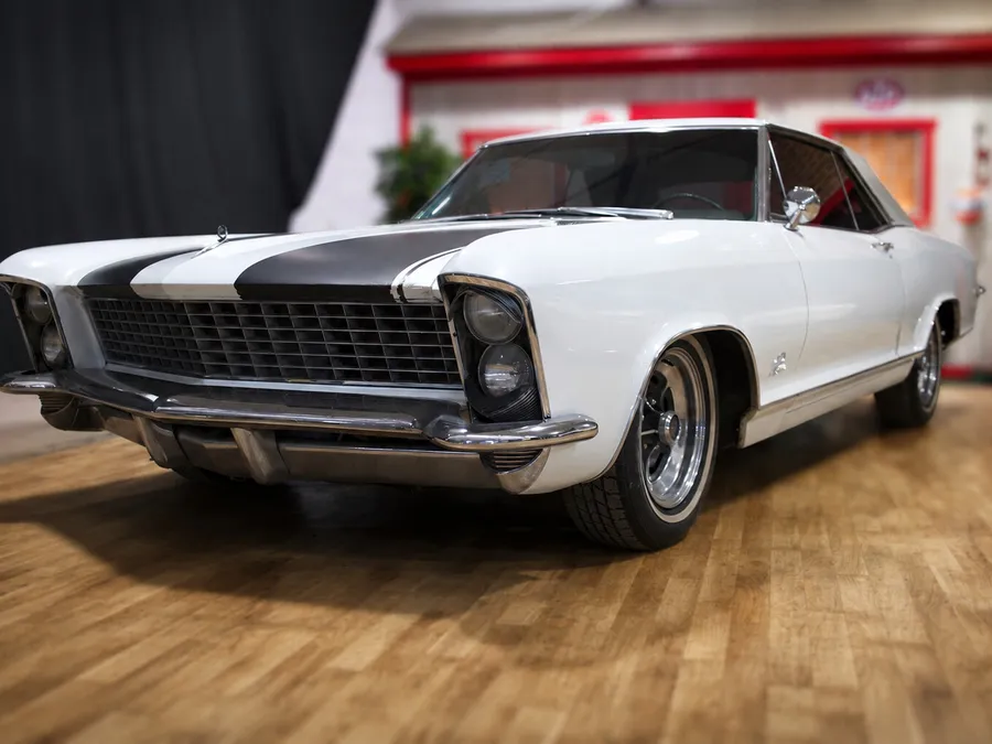 1965 Buick Riviera Dekalb, Illinois - Hemmings