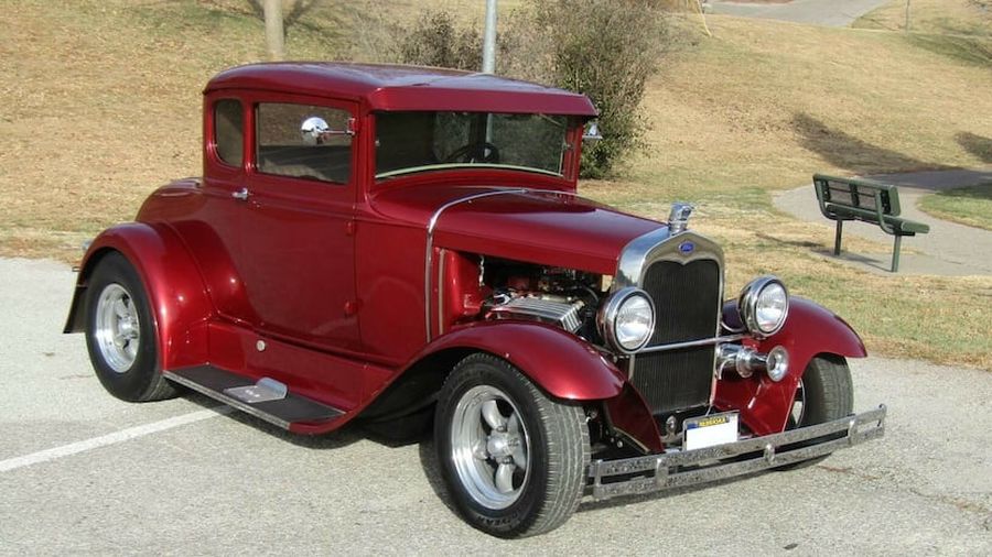 1930 ford 5 window coupe