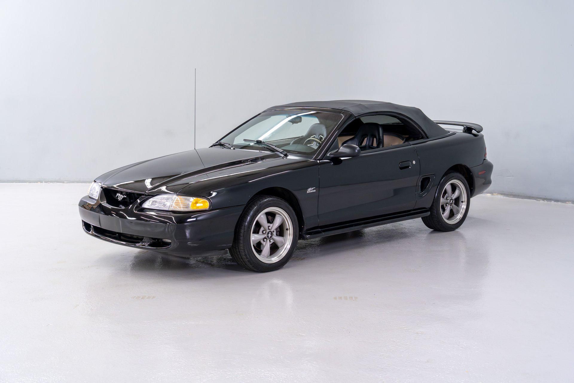 1995 Ford Mustang