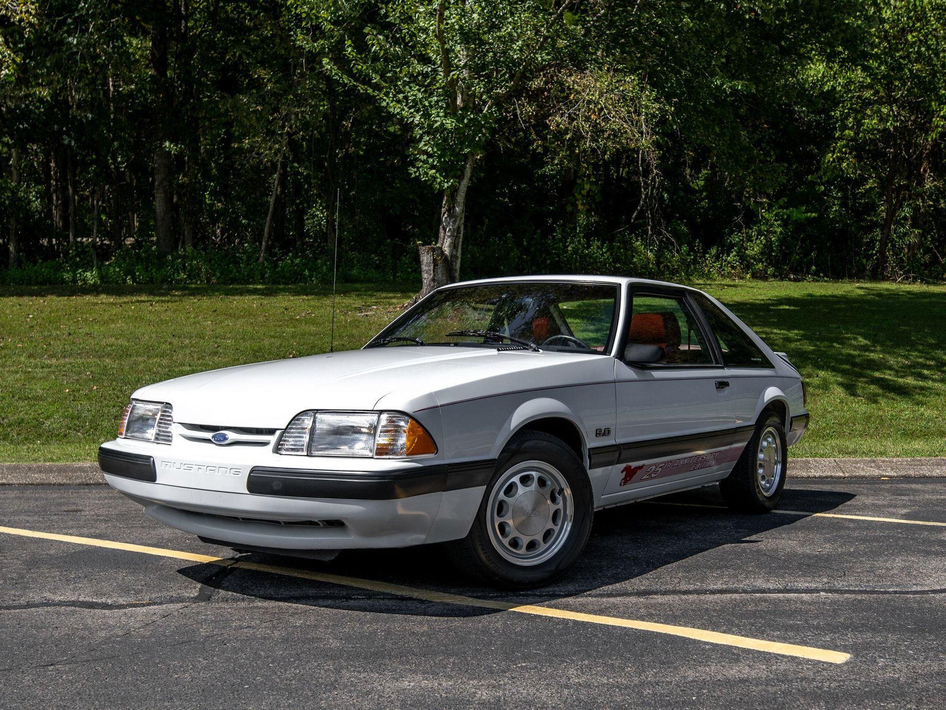 1989 Ford Mustang