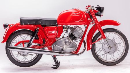 1962 Moto Guzzi 