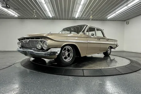 1963 Chevrolet Impala Z11's 427 V8