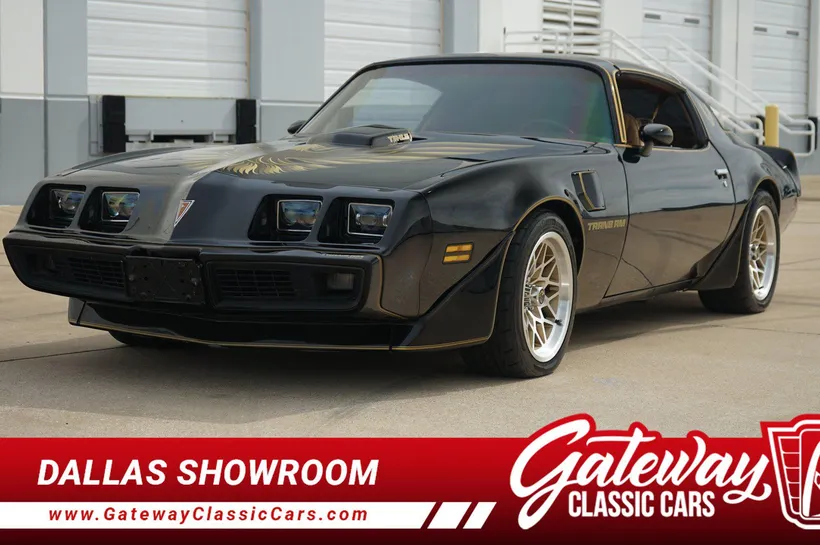 ウィアーキュー　1980年代　アメリカンビンテージ 1980 Pontiac Firebird WS6 Y84 Bandit Edition Grapevine, Texas