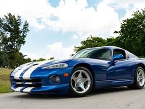 1997 Dodge Viper