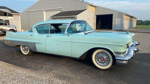 1957 Cadillac Fleetwood