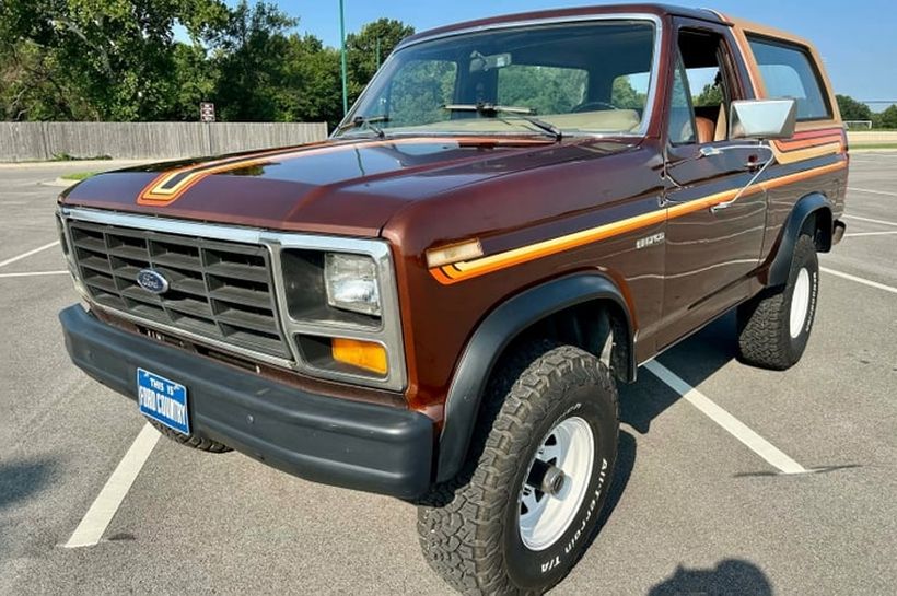 Ford Bronco (1980) - pictures, information & specs