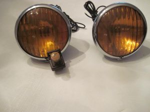 Cadillac 1941 fog lights