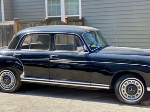 1958 Mercedes-Benz 220S