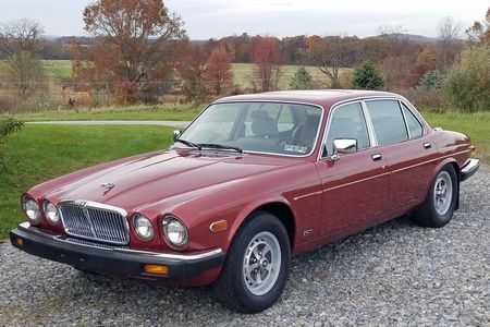 Classic Jaguar XJ6 For Sale | Hemmings