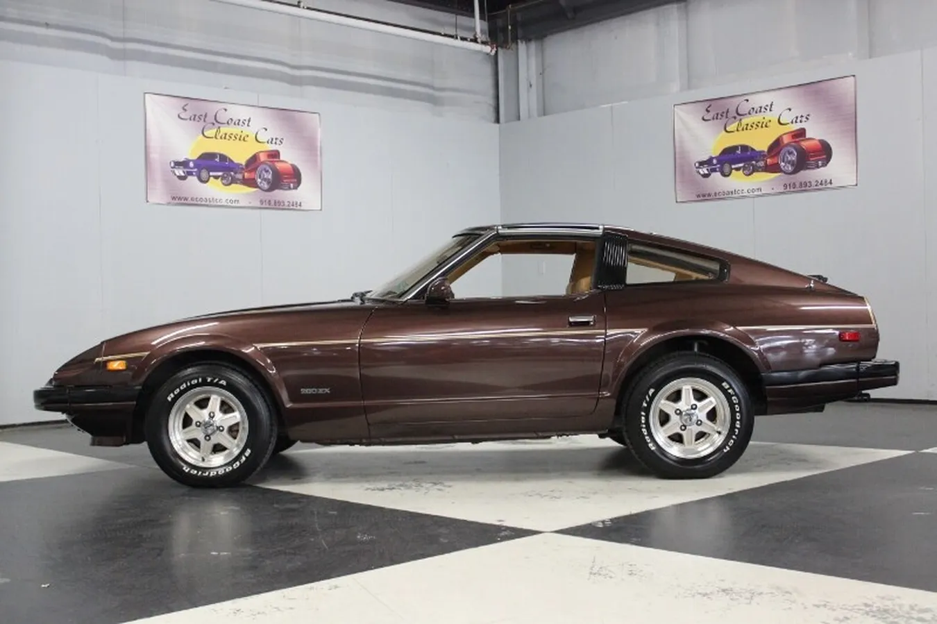 オーストリッチ　焦げ茶 Size35 1983 Datsun 280zx Lillington, North Carolina | Hemmings