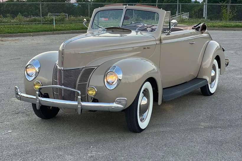 1940 Ford Deluxe Convertible Saint Albans, West Virginia - Hemmings