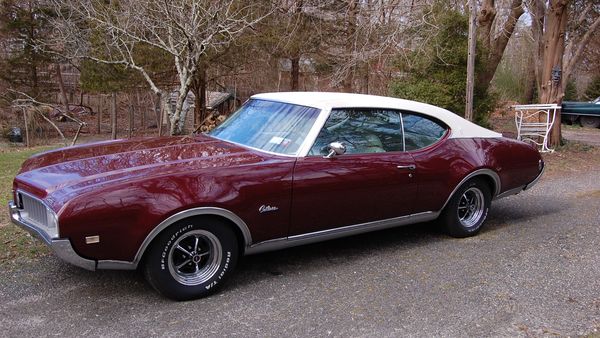 1969 Oldsmobile Cutlass