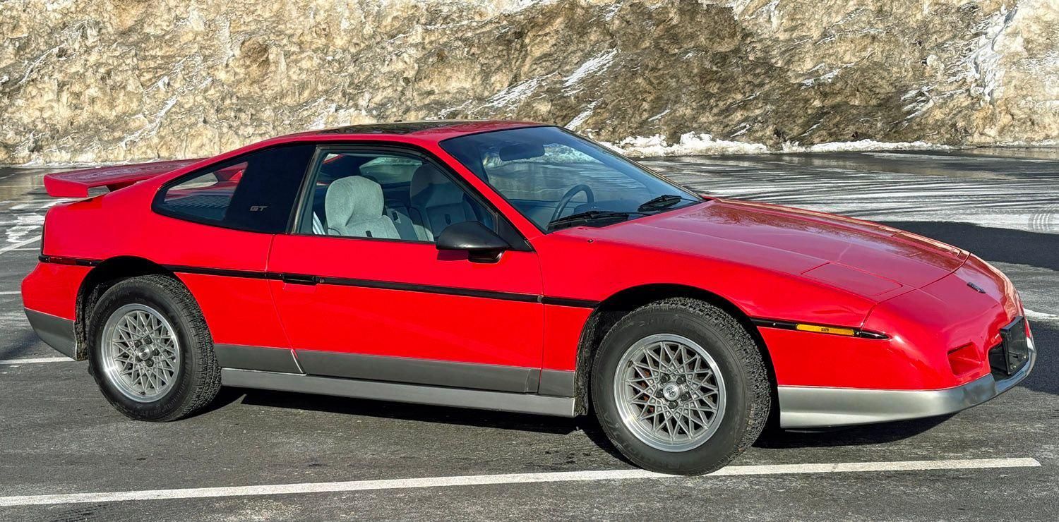 1986 Pontiac Fiero
