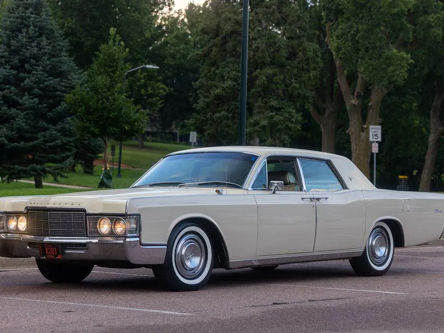 1969 Lincoln Continental 4D Sedan Sioux Falls, South Dakota | Hemmings