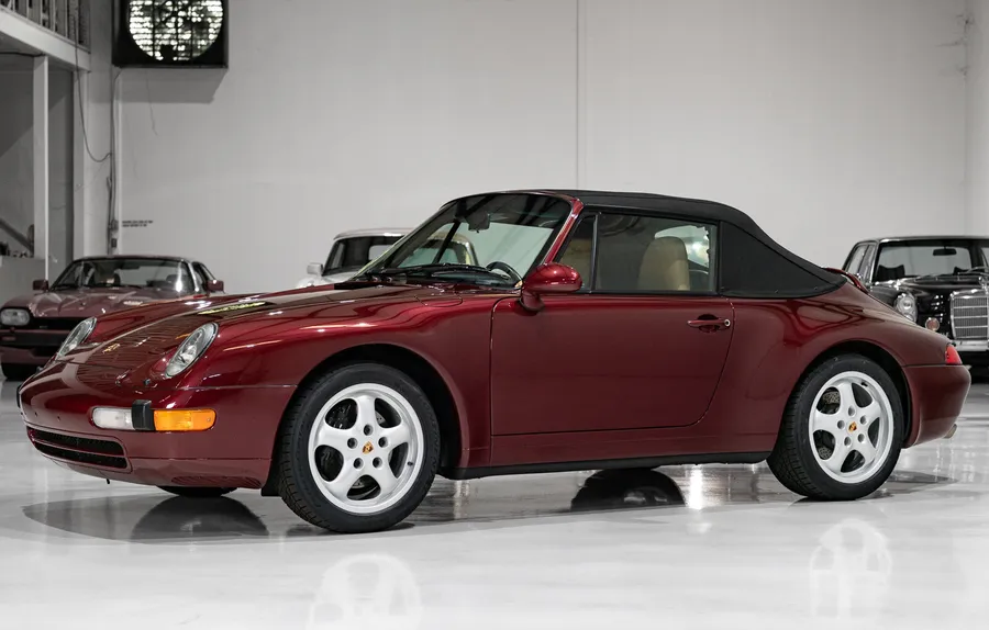 【MAXICHAMPS】Porsche911CarreraS Cabriolet 1998 Porsche 911 Carrera Cabriolet St Louis, Missouri | Hemmings