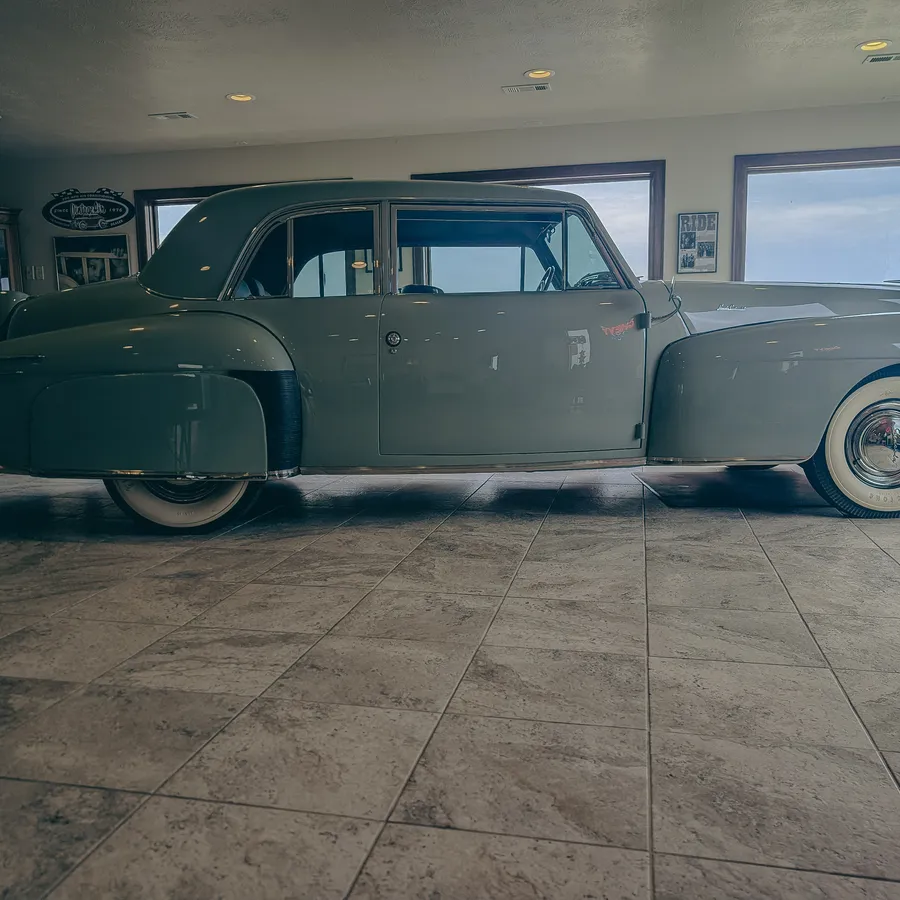 1947 Lincoln Continental Sedan Tea, South Dakota | Hemmings