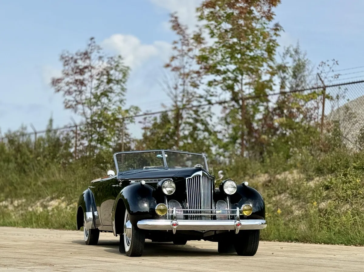 ぷりん 1940 Packard Solon, Ohio | Hemmings
