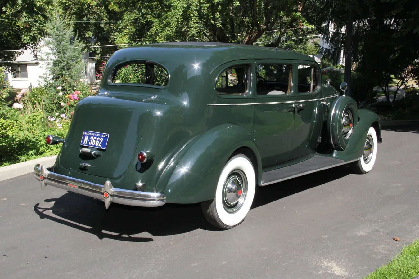 1937 Packard 120c Deluxe 7-Passenger Touring Sedan Lake Oswego