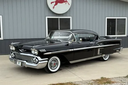 1963 Chevrolet Impala Z11's 427 V8