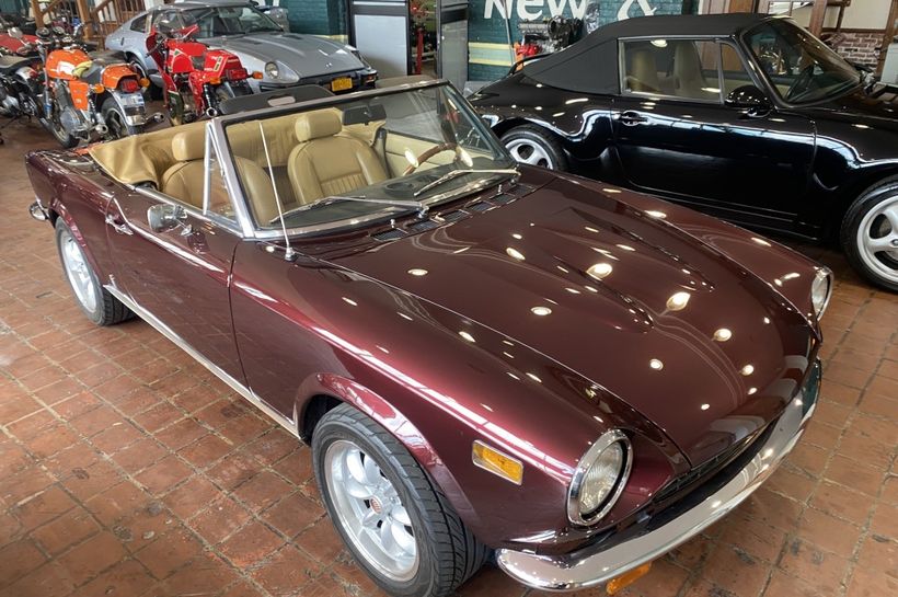 1976 Fiat 124 Spider CONVERTIBLE Bridgeport, Connecticut Hemmings