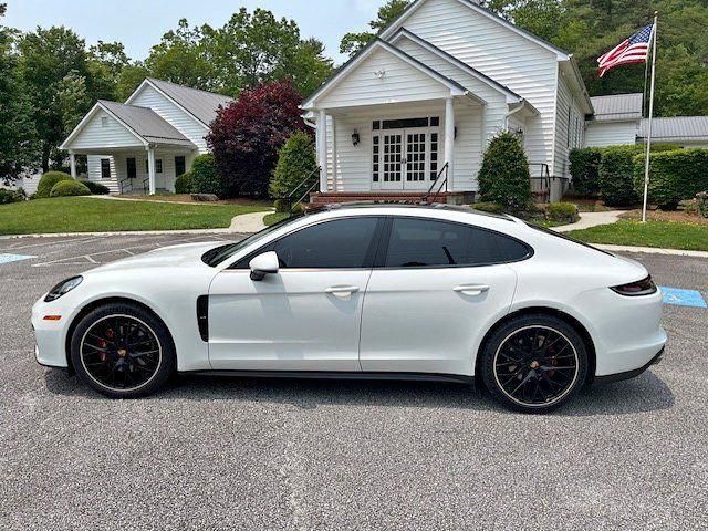 2021 Porsche Panamera
