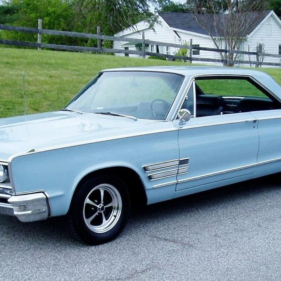 1966 chrysler 300 4 door