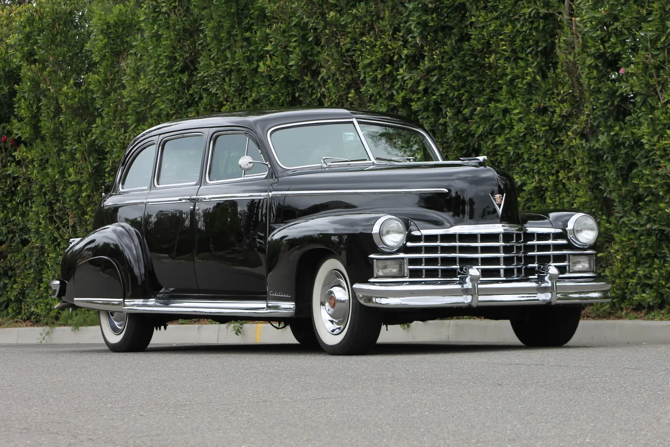 Sold - 1948 Cadillac 7533x Series 75 Divider Window 7 Passenger