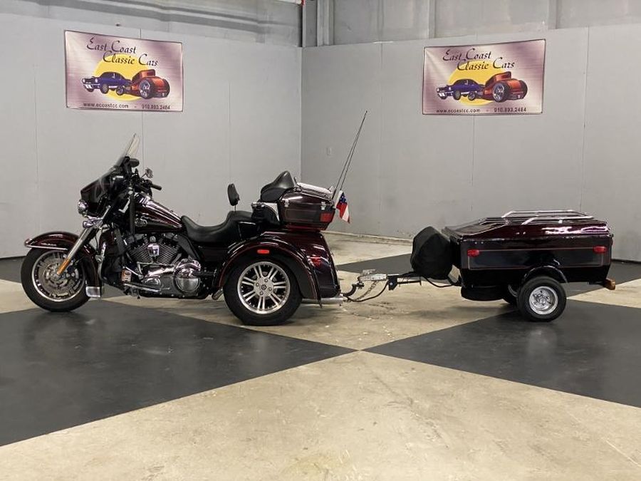 2011 HarleyDavidson Tri Glide Ultra Classic W/Star Trailer 2610977