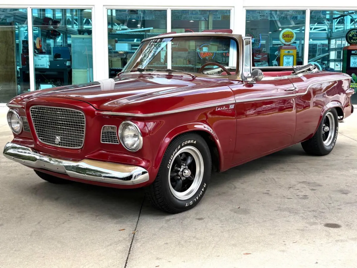 Studebaker Lark