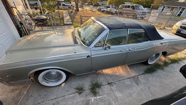 1966 Lincoln Continental