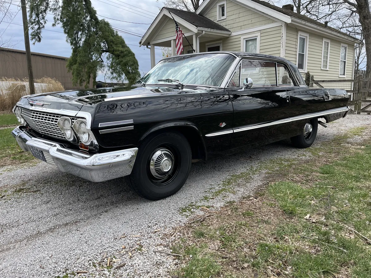 1963 Chevrolet Impala 327-4 Three Speed On The Column Milford