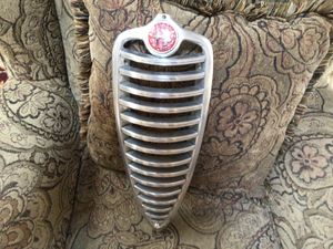 Alfa Romeo 6C 2500 Freccia d'Oro Front Grille